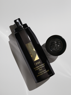
                  
                    Load image into Gallery viewer, Oribe Invisible Defense Universal Protection Spray
                  
                
